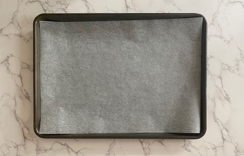 Baking tray lined with baking paper