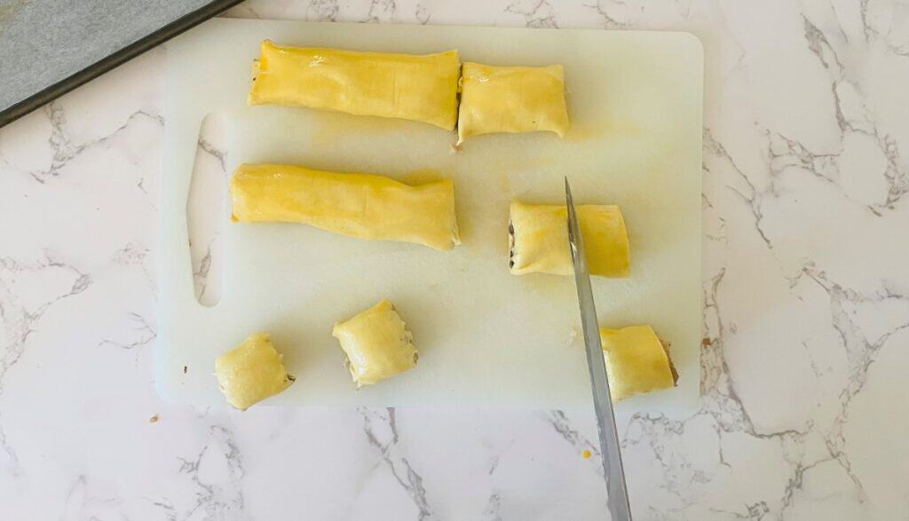 How to cut Chicken Wellington Sausage Rolls