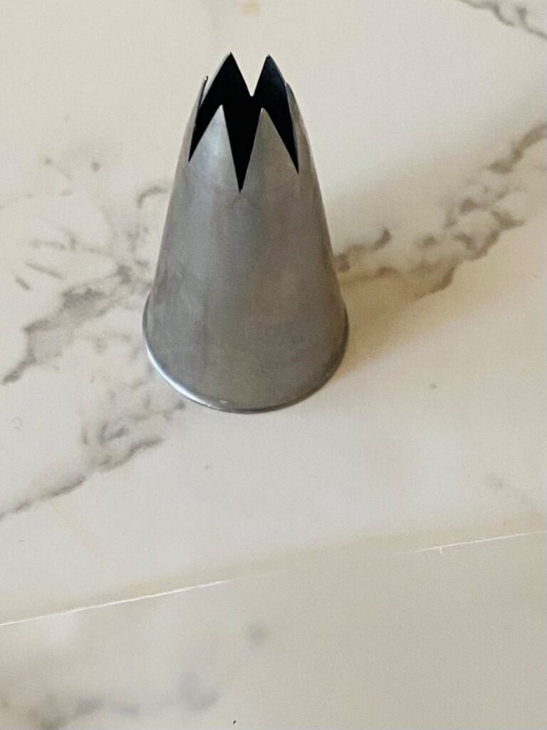 Piping tip for Goat's Cheese Tartlets