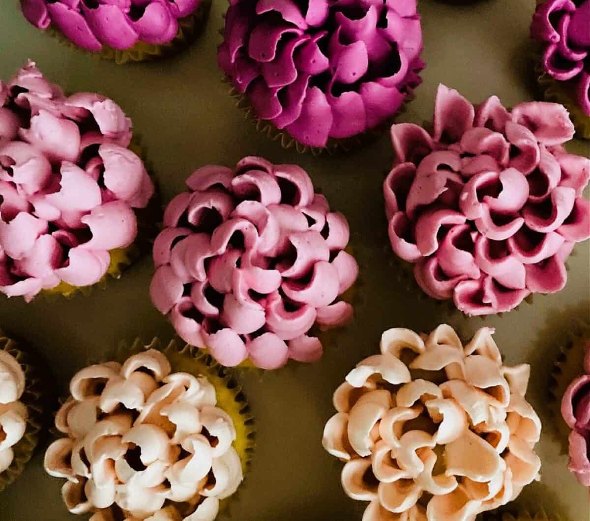 Mini Flower Cupcakes