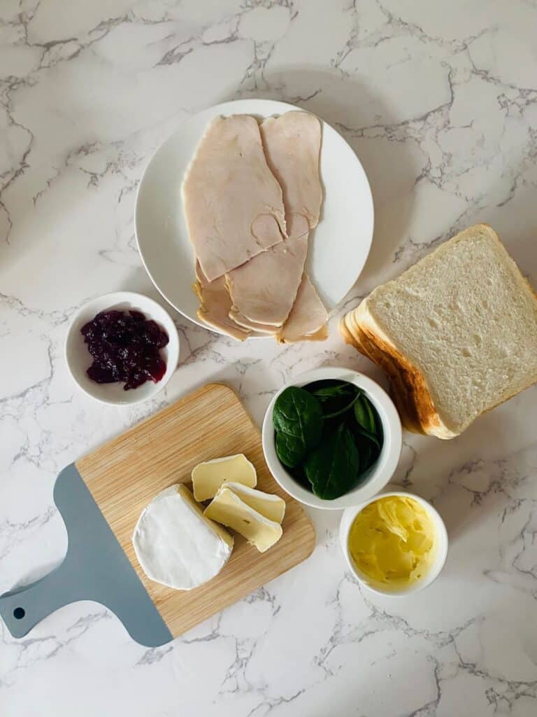 Turkey, cranberry & brie finger sandwiches ingredients