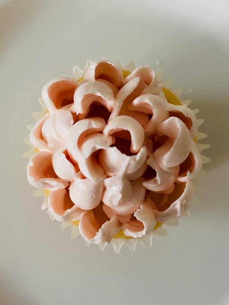 mini flower cupcakes final
