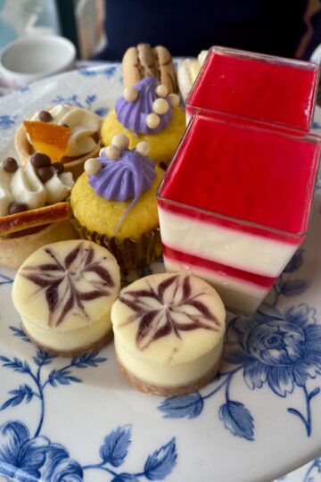 Stamford Grand Glenelg High Tea close up