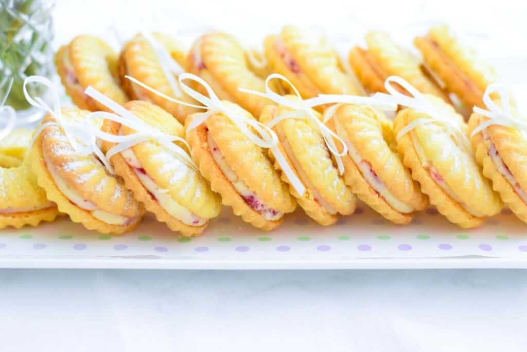 Melting Moment Rings on a tray