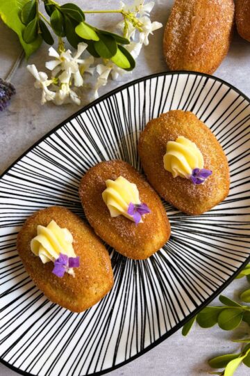 Cinnamon Roll Madeleines