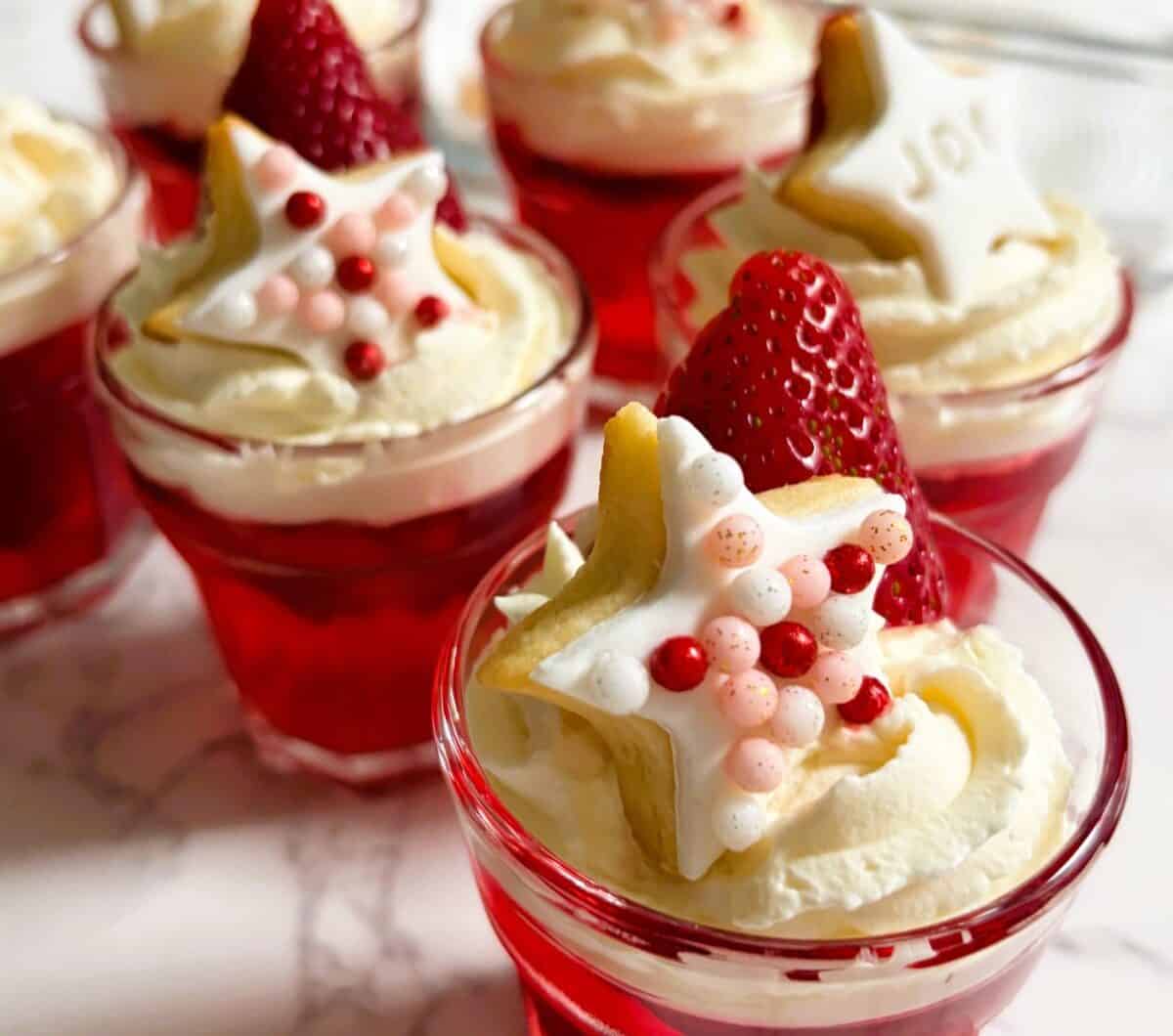 Little Strawberry Jelly Cups