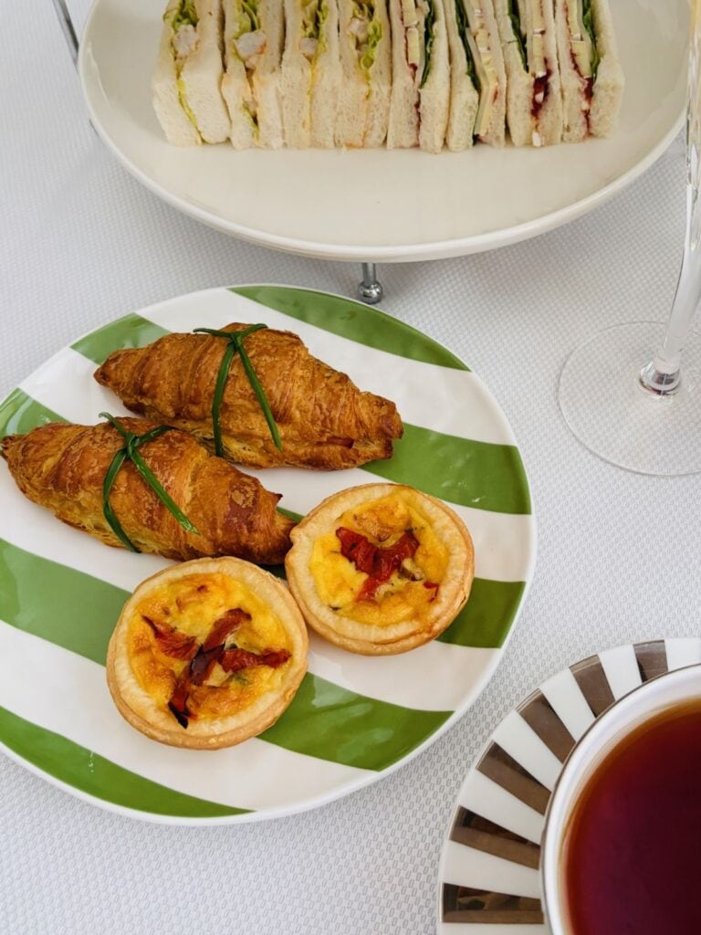 Mini ham and mustard croissants