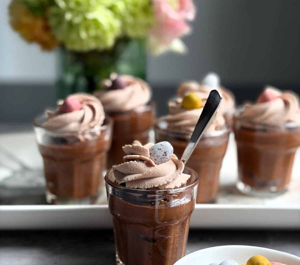 Mini Easter Chocolate Mousse Cups