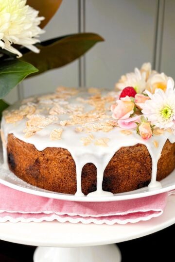 Raspberry lemon and almond cake for afternoon tea