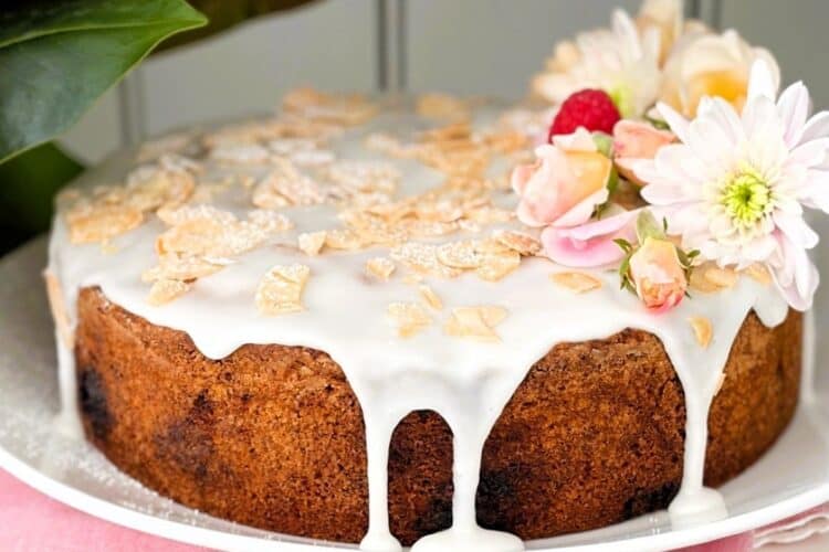 Raspberry lemon and almond cake for afternoon tea