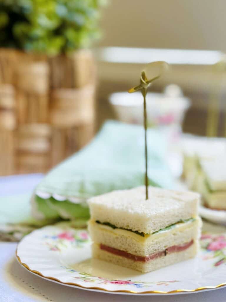 Roast beef and horseradish sandwich stacks