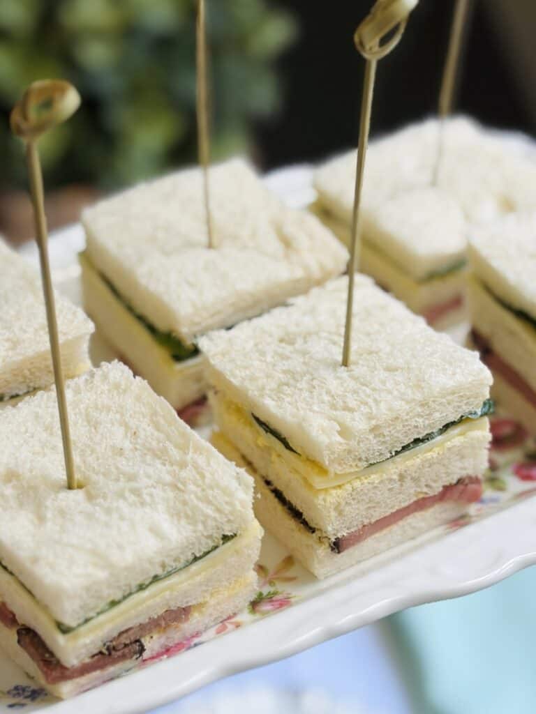 Roast beef and horseradish sandwich stacks with toothpics